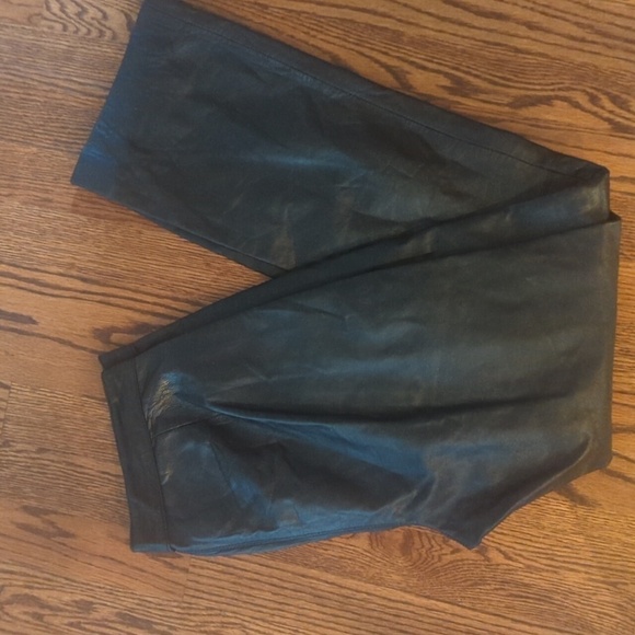 Bloomingdale's Black Straight Leg Pants - Picture 5 of 10